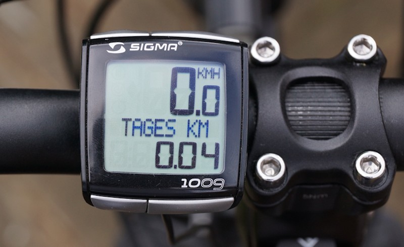 Drahtloser GPS-Fahrradcomputer mit Halterung