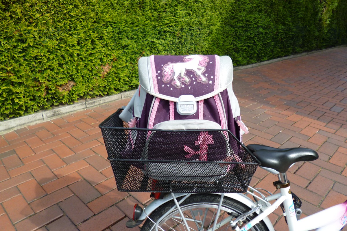 Fahrradkorb Schultaschen im Schulranzen / Test für